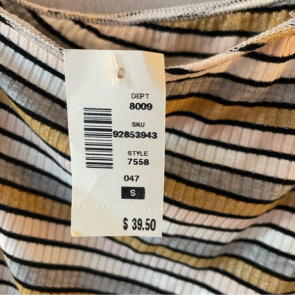 Striped One-Shoulder Tee - Picture 4 of 6